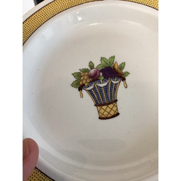 Vtg Wedgewood Directoire Luncheon Plate Bread Butter White Yellow Fruit Basket - Picture 8 of 8